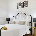 In Villa Apartment